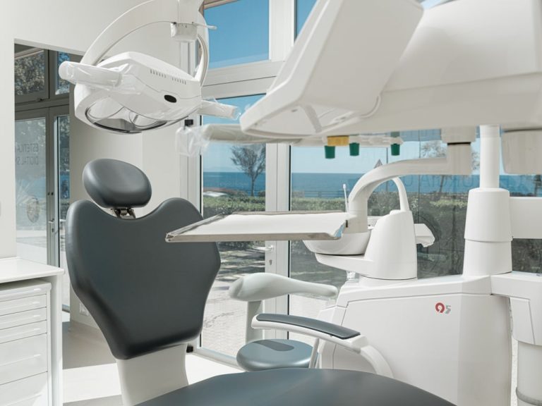 studio-dentista-Catania-Dr.-Gallone-5-min.jpeg